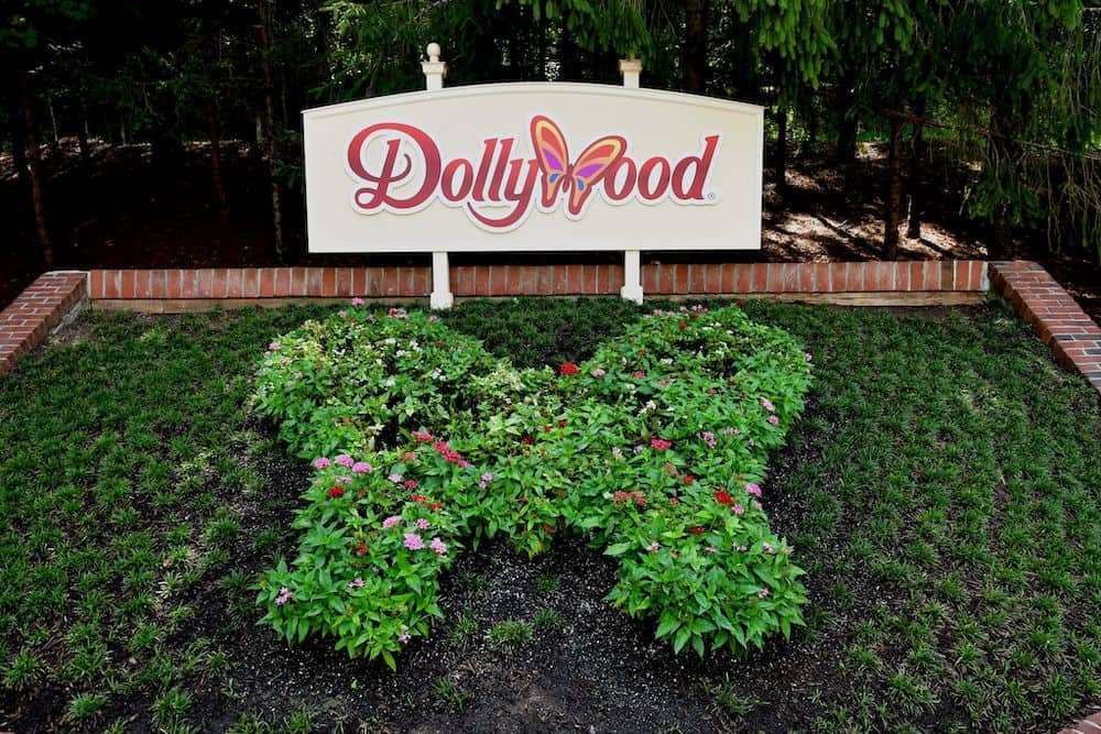 Dollywood butterfly sign